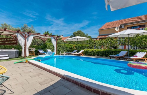 Polaca House | Holiday Villa with swimmingpool at Polaca, near Biograd on sea