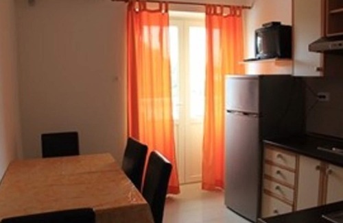 Rtina House | Holiday with the family at the sandy beach, apartments with sea view