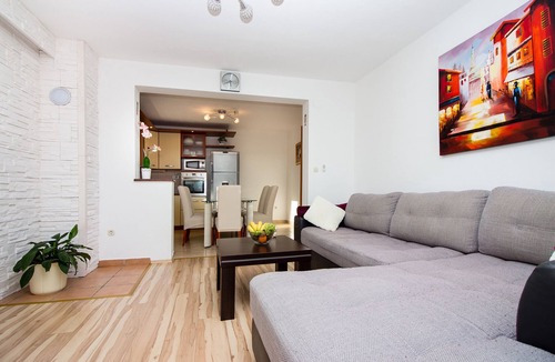 Solin Villa | Home LANTERNA - Solin, Split with a heated pool