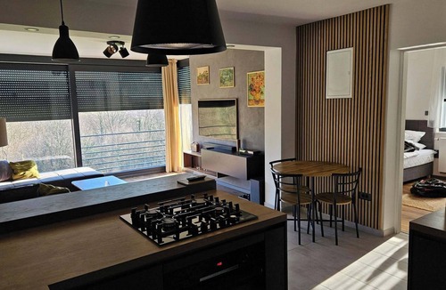 Sveti Ivan Zelina House | Home with pool and jacuzzi in peaceful greenery near Sveti Ivan Zelina.