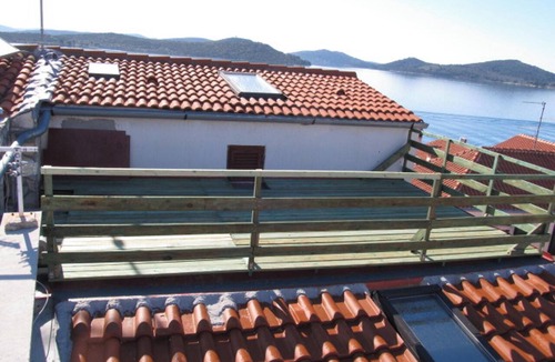 Betina Apartment | Homerez - Modern Apartment Betina 45 m² + sea view