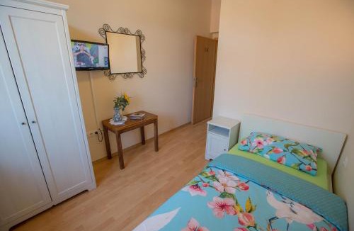 Ptuj Bed & Breakfast | Hostel Sonce