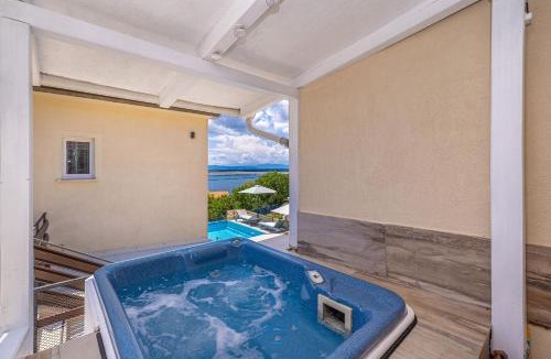 Dramalj Villa | Hot Tub, Pool & Stunning View #Guest House Stella#