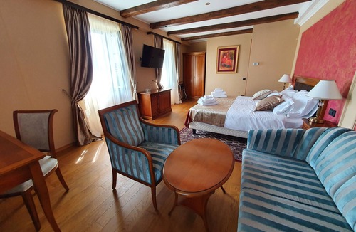 Lekenik Hotel | Hotel Dvorac Jurjevec