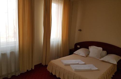 Arad Hotel | Hotel Iris