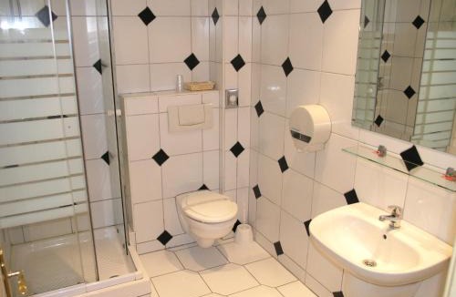 Nova Gradiska Hotel | Hotel Kralj Tomislav