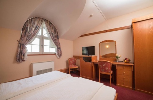 Gornji Kneginec Hotel | Hotel LaGus