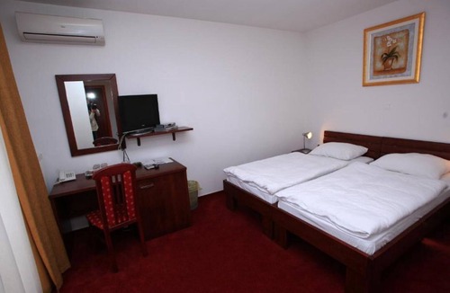 Klenovnik House | Hotel Orion - Triple Room with Terrace