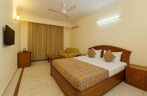 Karol Bagh Hotel | Hotel Pablas International, New Delhi, Near Metro
