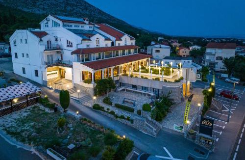 Starigrad Hotel | Hotel Vicko