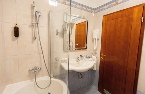 Osijek Hotel | Hotel Waldinger