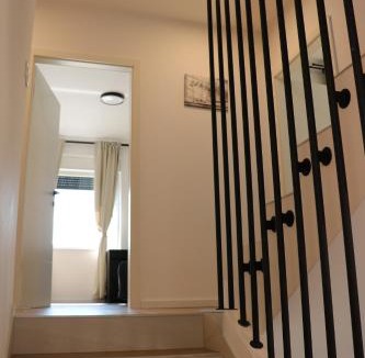 Stupnik Apartment | House AGAPE near Zagreb with rooftop jacuzzi