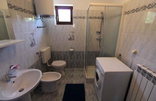 Strmac House | House and Apartments in Labin 8758
