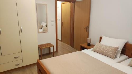 Karlovac Apartment | House Bogović