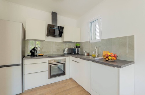 Tijesno House | House Casa Marea (120481-K1) - Tisno - island Murter