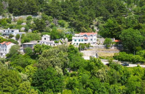 Bast Villa | House Charlie With Jacuzzi