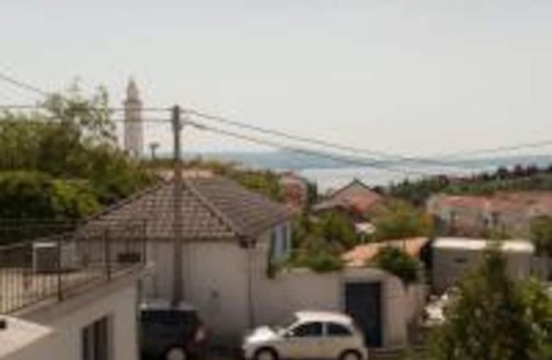 Novi Vinodolski House | House Domi with beautiful Grapewine Terrace