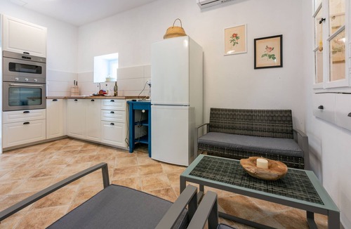 Tribalj House | House Goldie (82111-K1) - Tribalj