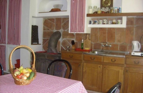 Inland Croatia House | House in Puska with Private Parking