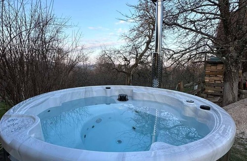 Skrad House | House in Sleme Skradsko with hot tub and Parking