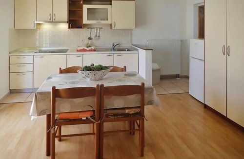 Starigrad Apartment | House in Starigrad near Paklenica Park