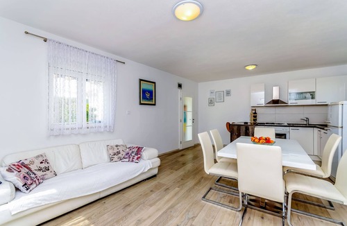 Vinisce House | House Ivana (34441-K1) - Vinisce