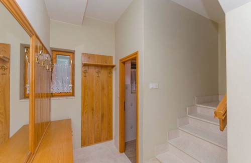 Zaboric House | House Marina (61511-K1) - Zaboric (Sibenik)