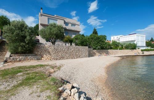 Maslenica Apartment | House Maruna