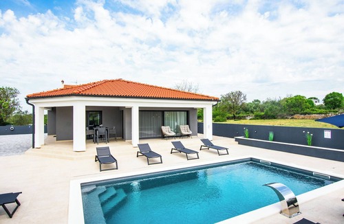 Poljica House | House Nadalina (125701-K1) - Vrsi (Zadar)