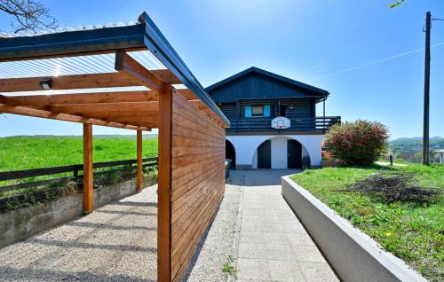 Gornji Kneginec Ski Chalet | House of Nature with Swimming pool, Sauna and Jacuzzi MIN 2 nights