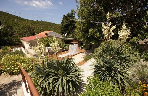 Cove Rogacic House | House Paulo3 (10363-K1) - Vis - island Vis