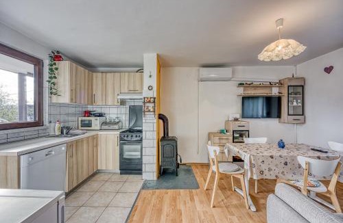 Kraljevec na Sutli House | House Pepica With Hot Tub - Happy Rentals