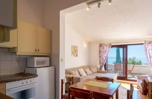 Okrug Gornji House | House Sea front (112201-K1) - Okrug Gornji (Ciovo)