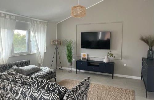 Brodarica Apartment | House Sebenico