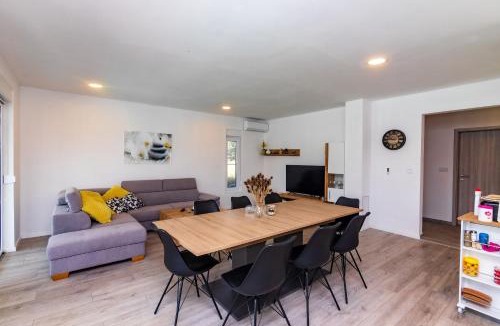 Suhovare House | House Villa Ivona