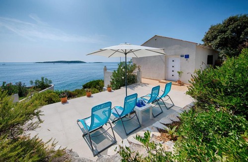 Milna House | House Vissa