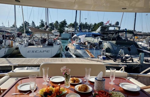Novigrad Hotel | Houseboat Dolce Vita