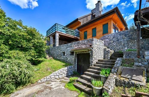 Velika Pisanica House | Hunting Lodge - Happy Rentals