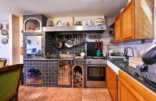Velika Pisanica House | Hunting Lodge Hills Retreat, Ribnjačka, Croatia