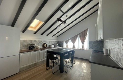 Sector 1 Apartment | Iarca Inn