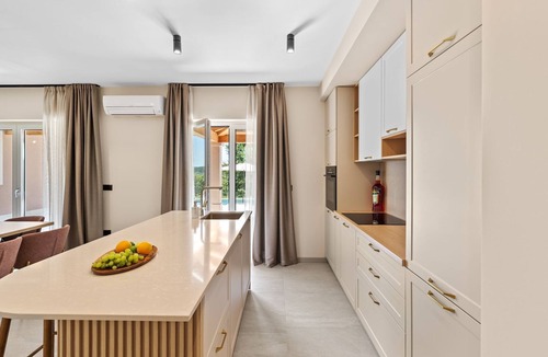 Beram House | Impressive villa with panoramic views, private pool, table tennis, table football, playground, baby cot