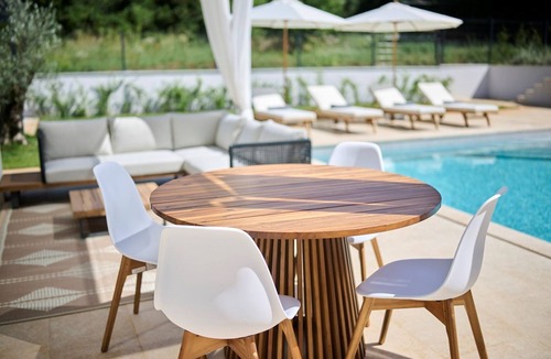 Materada House | Impressive villa with private pool, hot tub, BBQ - dogs welcome