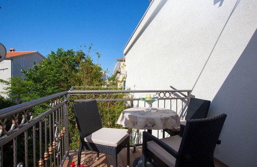 Bidol Apartment | in Bidol mit Eigenem Balkon by Interhome