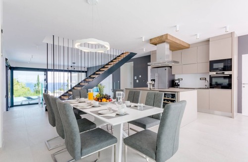 Sutivan House | in Sutivan mit Privatem Pool by Interhome