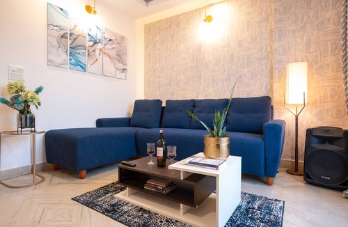 Kalkaji Apartment | In the heart of South Delhi | Fully Furnished Apartment with Park Facing Balcony
