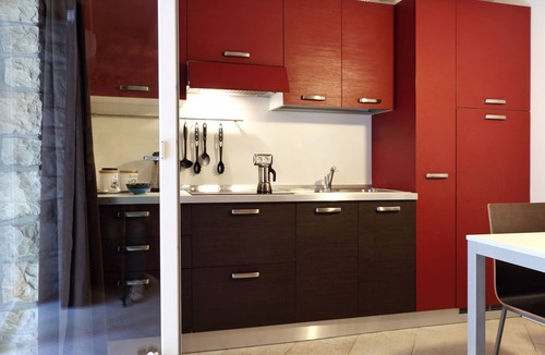 Novigrad Apartment | In the historic center just steps from the sea