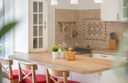 Neoric House | In the idyllic and rural surroundings of the Dalmatian hinterland lies this charming vacation home w