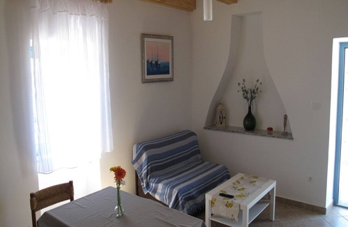 Skrbcici Apartment | Insula Insule - Rustic & Peaceful - SA2