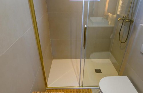 Prvic Luka Villa | Island home Servantesa