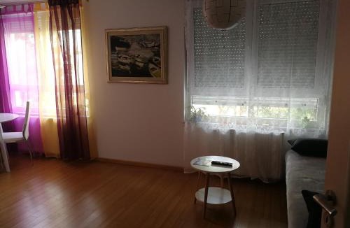 Sesvete Apartment | Iver apartman